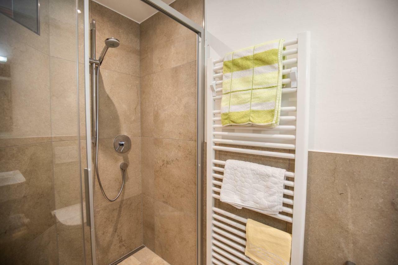 Brunnerhof-Schrof Apartment กอลลาลโบ ภายนอก รูปภาพ